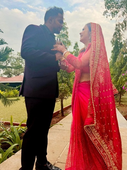 देवोलीना ने दिखाई शादी की खास झलक