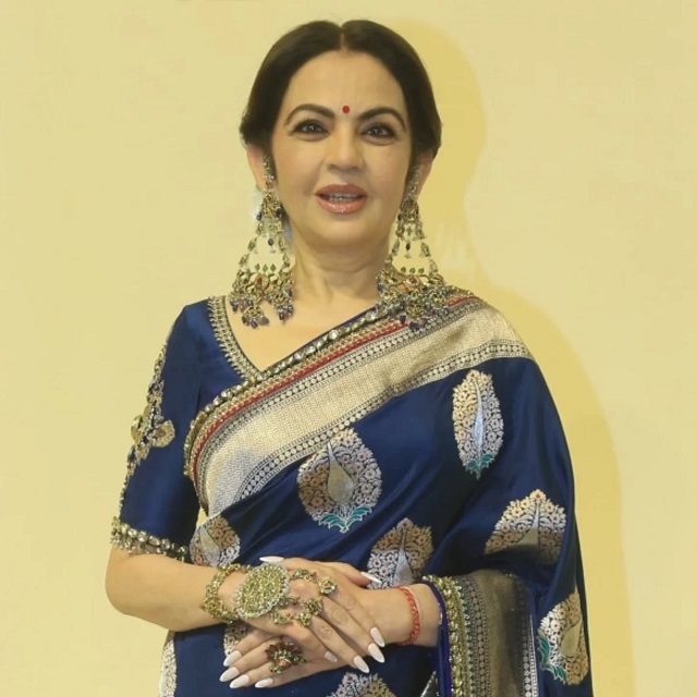 एक्सेसरीज़ ने लूट ली लाइमलाइट