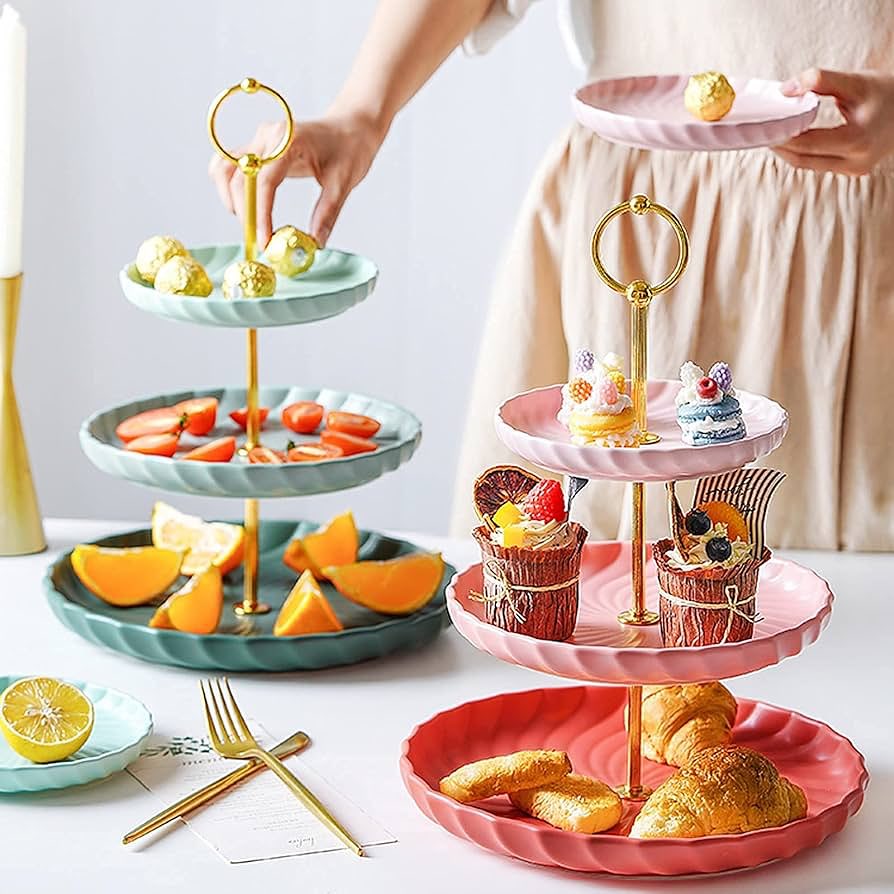 डिफ्रेंट स्टैंड में रख सकते हैं बच्चों के लिए फ्रूट्स