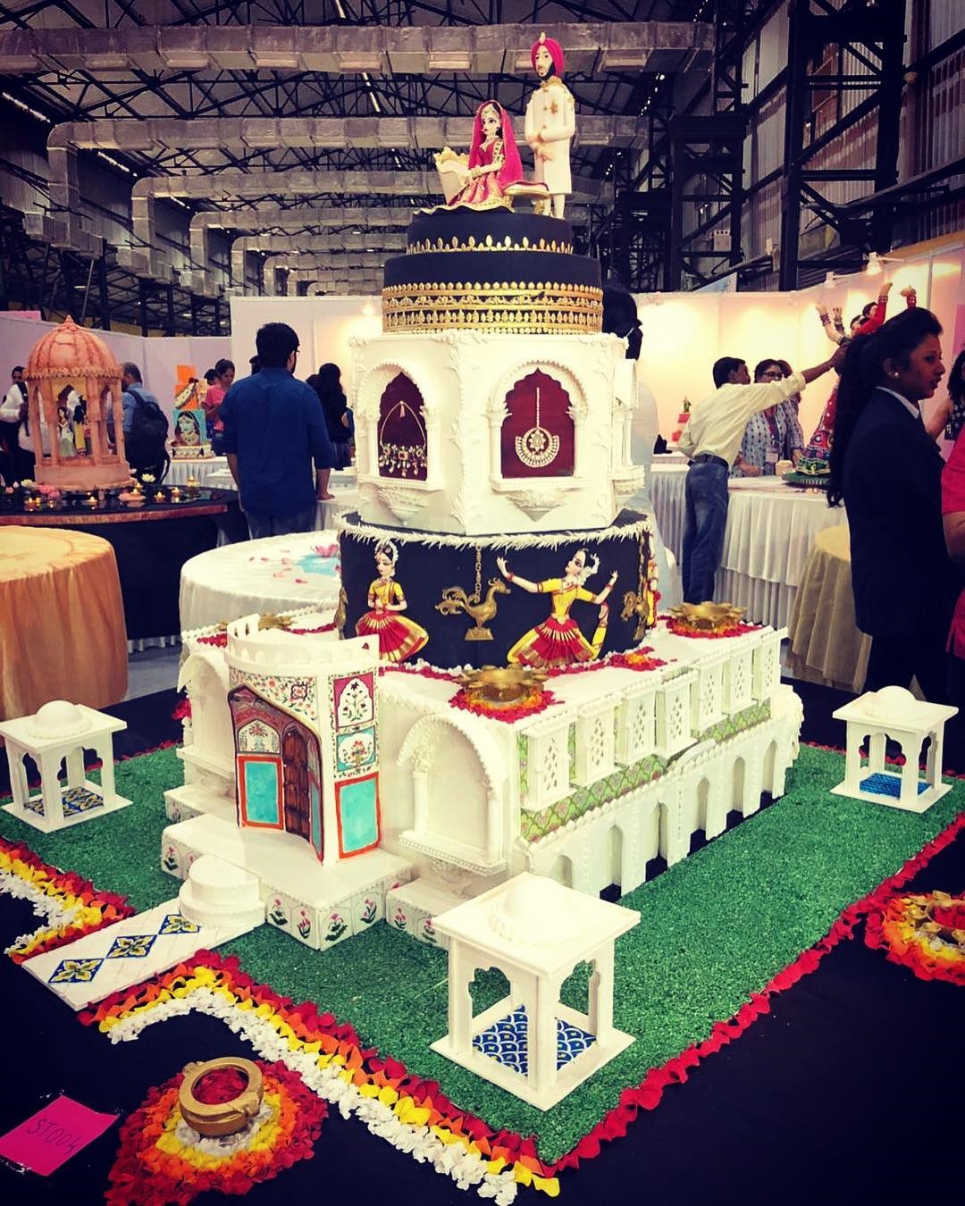 Picture Credit: hot_pink_cakes