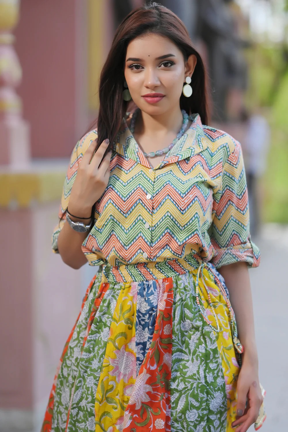 Cotton, Linen, Mulmul या Chambray फैब्रिक गर्मियों के लिए सबसे बेस्ट हैं