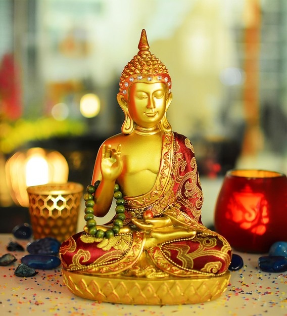 चलिए आज हम आपको बताते हैं कि बुद्धा के किस Hand Gestures का क्या मतलब है और उसे घर में कहां रखना चाहिए।