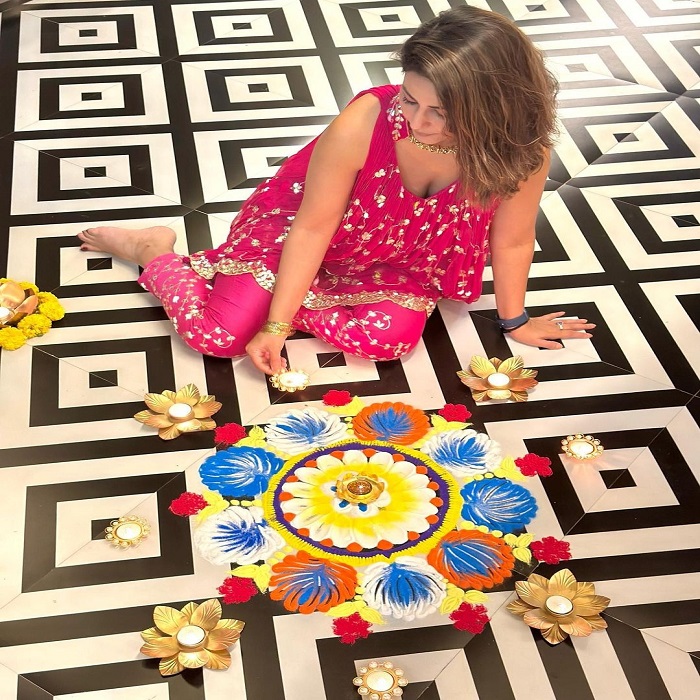 फर्श की खूबसूरती भी आपका दिल जीत लेगी।