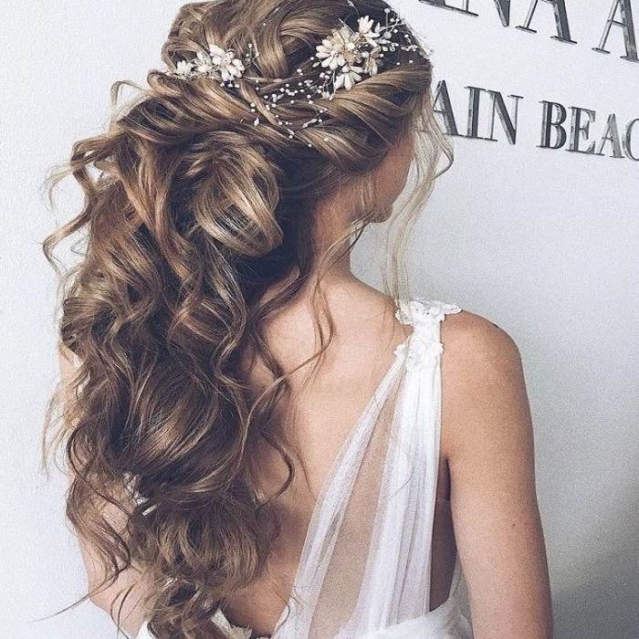 लाइट कर्ल भी रहेंगे परफेक्ट