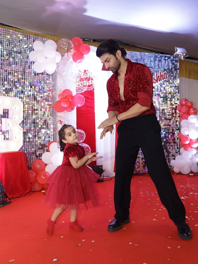 देबिना ने शेयर कीं बेटी दिविशा की बर्थडे की इनसाइड झलकियां!