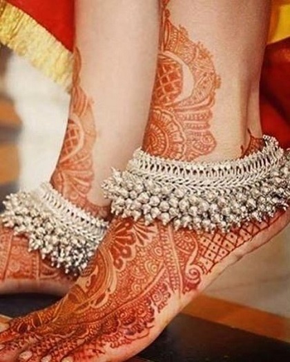 करवा चौथ स्पेशल: ट्रेंडी पायल डिज़ाइन्स जो हर किसी को पसंद आएं