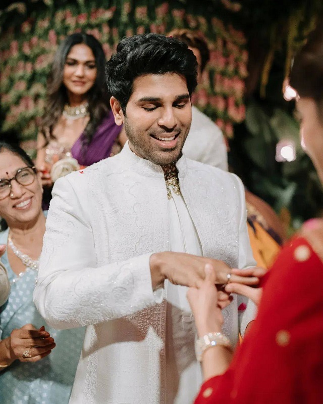 अल्लू सिरीश ने पहनाई रिंग, सामने आई रोमांटिक तस्वीरें