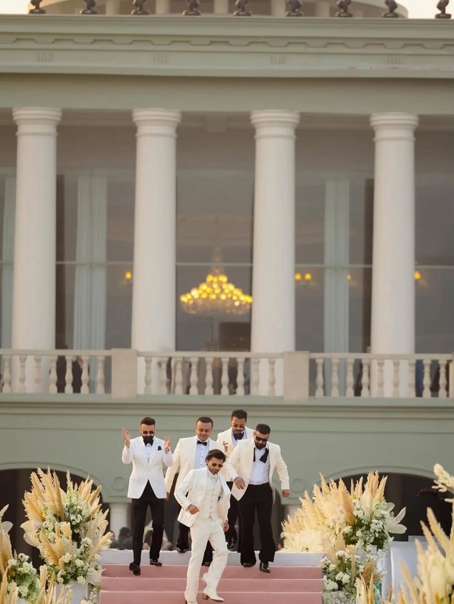 दूल्हे की शैली ने बढ़ाया आकर्षण