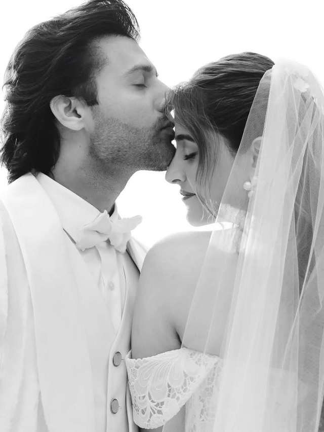 व्हाइट गाउन में दिखाई दी दुल्हन जैसी