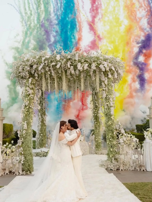 नूपुर और स्टेबिन का रोमांटिक बंधन