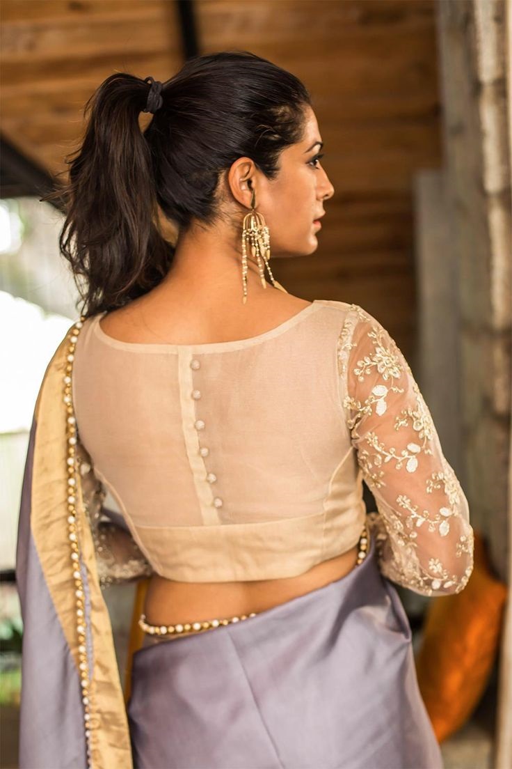 PunjabKesari, Backless blouse ka design, बैकलेस ब्लाउज का डिजाइन 