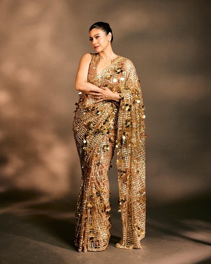 मनीष मल्होत्रा की साड़ी में चमकी काजोल