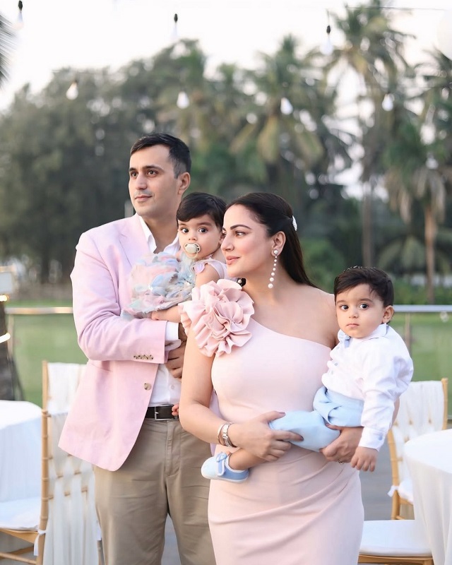 श्रद्धा की पोस्ट ने दिल जीते, जुड़वों की मुस्कान ने फैन्स को कर दिया दीवाना