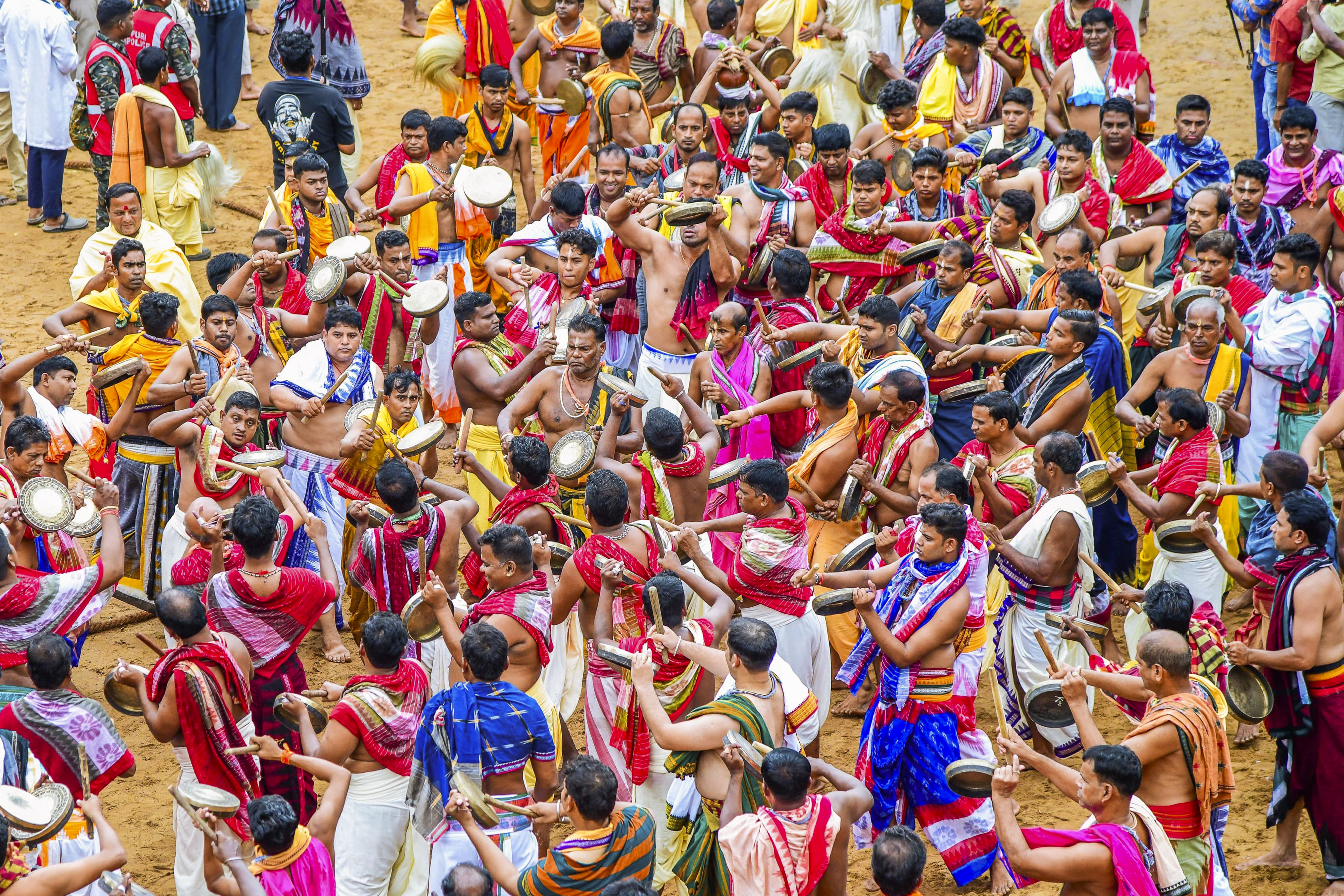 भगवान जगन्नाथ का विश्राम हुआ खत्म, मौसी के घर से हुए विदा।