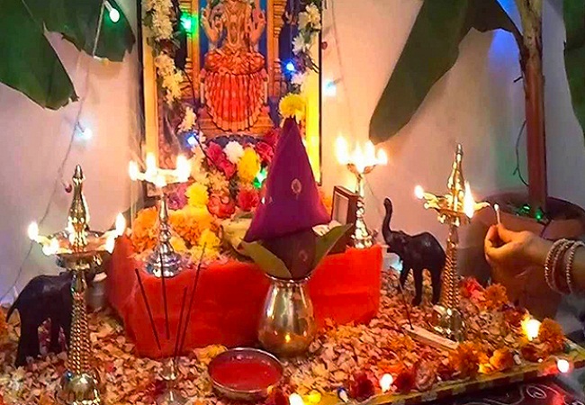 PunjabKesari, Chaitra Navratri 2019, Chaitra Navratri, Navdurga, Devi Durga, Devi Brahmacharini, Devi Brahmacharini puja vidhi, Devi Brahmacharini Mantra