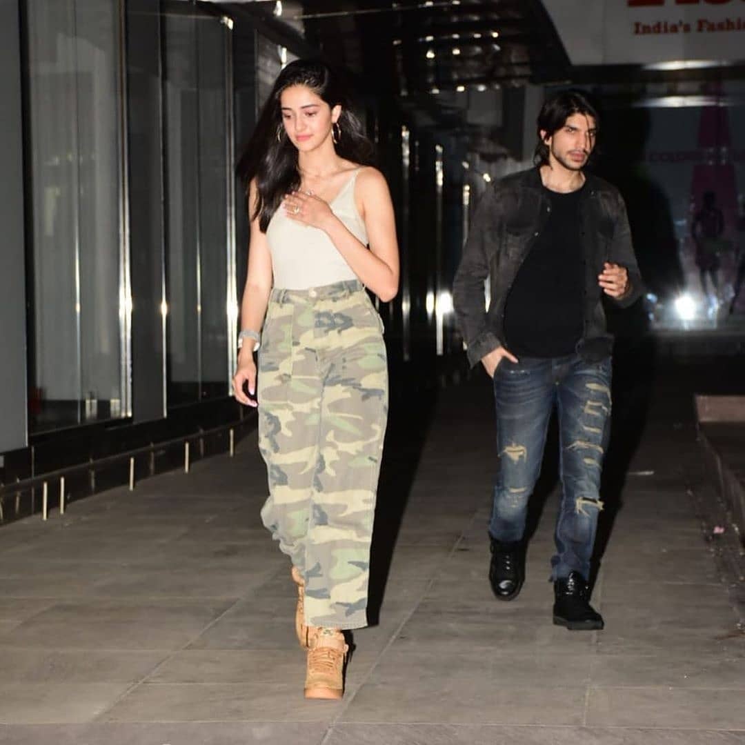 PunjabKesari,अनन्या पांडे इमेज,अनन्या पांडे फोटो,अनन्या पांडे पिक्चर,करण मेहता इमेज,करण मेहता फोटो,करण मेहता पिक्चर