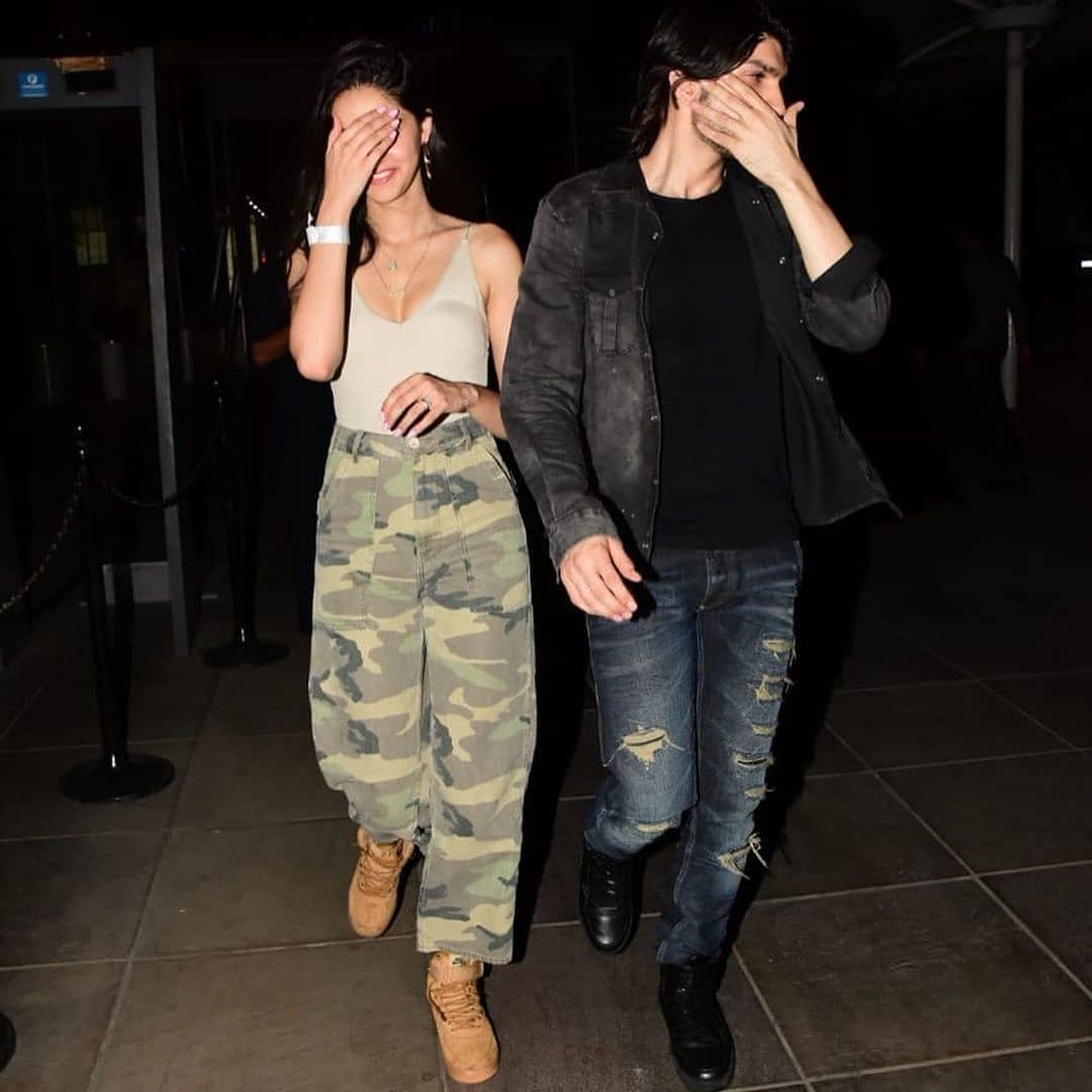 PunjabKesari,अनन्या पांडे इमेज,अनन्या पांडे फोटो,अनन्या पांडे पिक्चर,करण मेहता इमेज,करण मेहता फोटो,करण मेहता पिक्चर