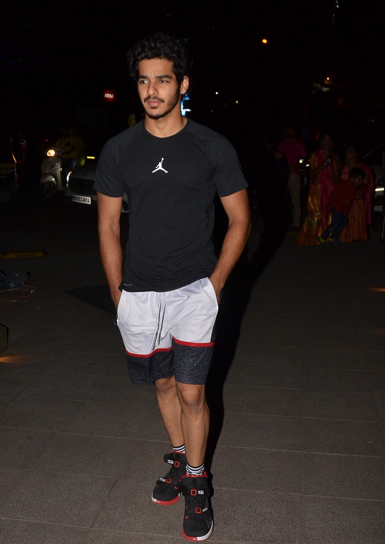 Bollywood Tadka,janhvi kapoor image, janhvi kapoor picture, janhvi kapoor photo, ishaan khattar image, ishaan khattar photo, ishaan khattar picture