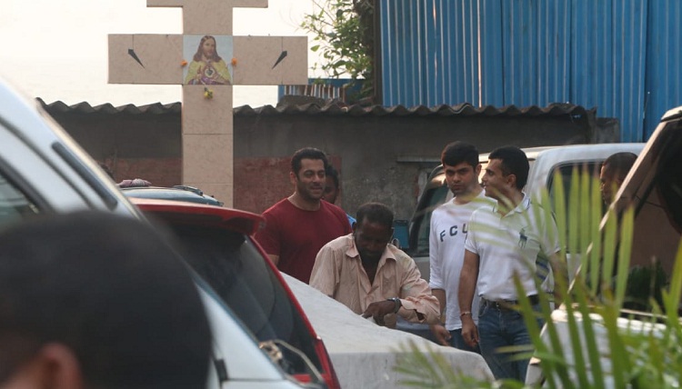 Bollywood Tadka, Salman Khan image, Salman Khan photo, Salman Khan picture