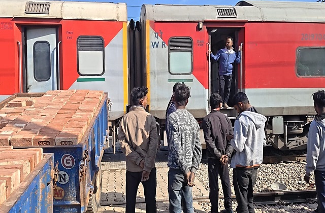 railway crossing accident