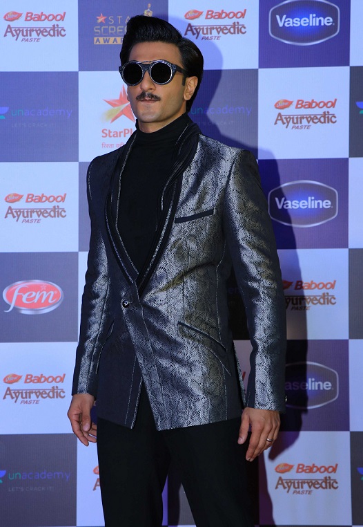Bollywood Tadka,deepika padukone image, deepika padukone pictures, deepika padukone pictures, ranveer singh photo, ranveer singh pictures, ranveer singh image