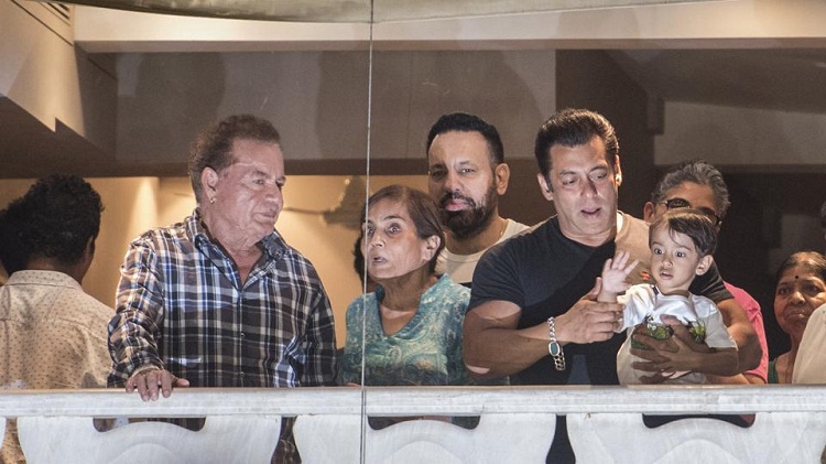 Bollywood Tadka, Salman Khan image, Salman Khan photo, Salman Khan picture