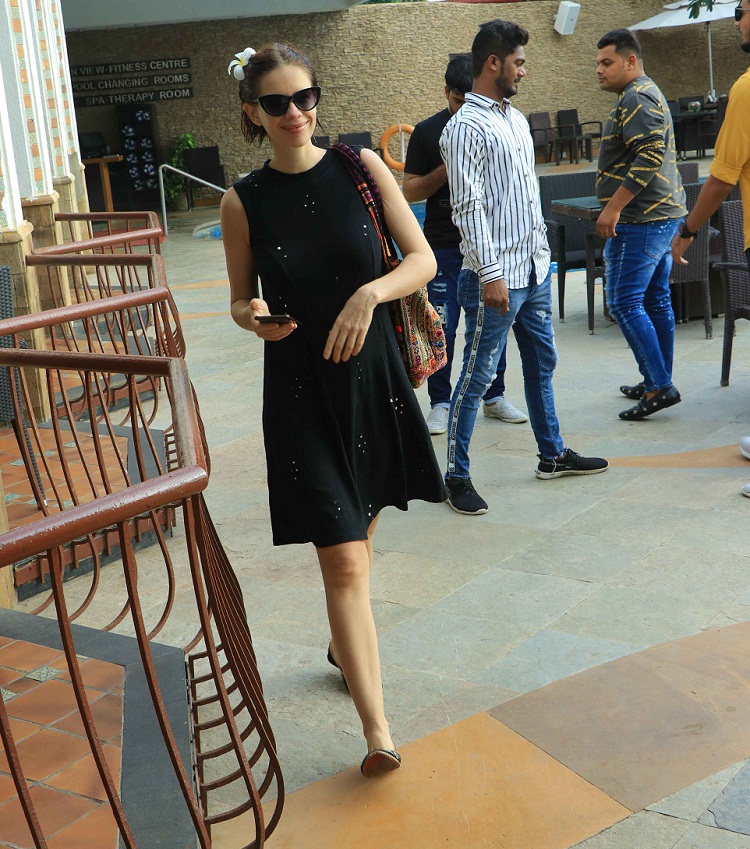 Bollywood Tadka,kalki koechlin image, kalki koechlin photo, kalki koechlin pictures,