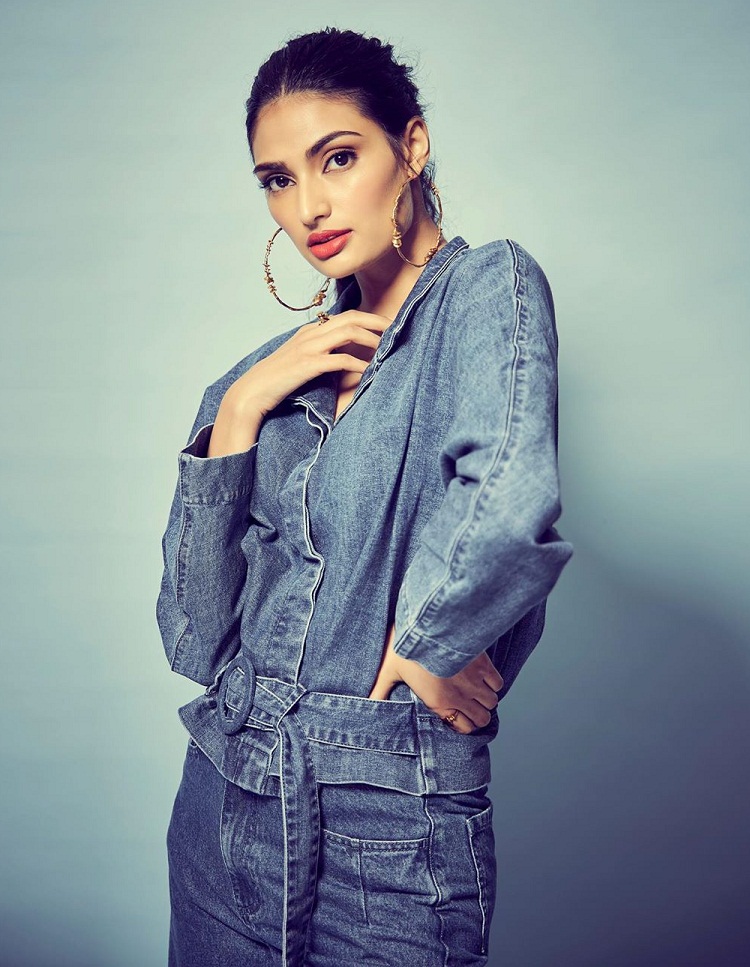 PunjabKesari,Athiya Shetty image,Athiya Shetty photo,Athiya Shetty pictures,