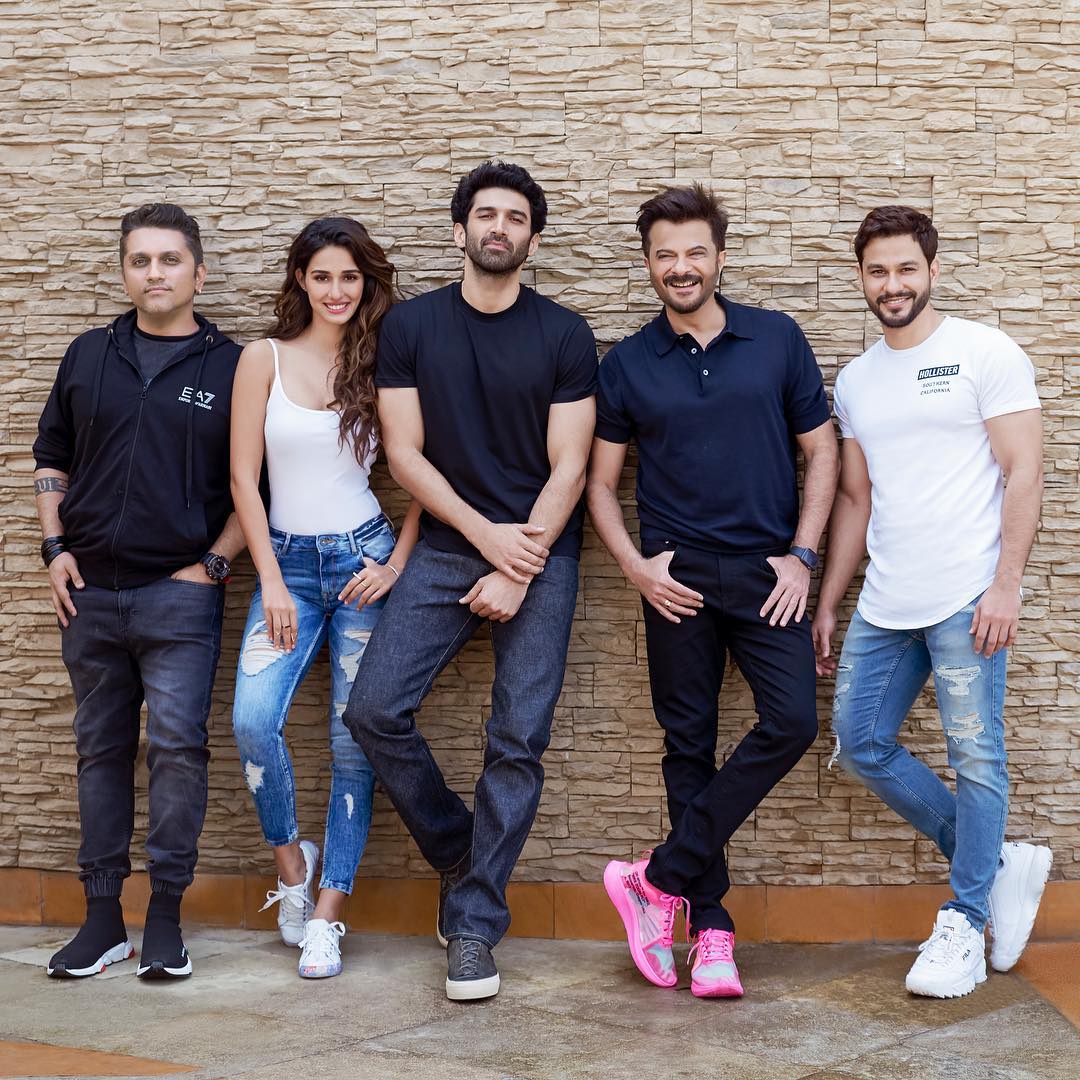 Bollywood Tadka, दिशा पाटनी इमेज, दिशा पाटनी फोटो, दिशा पाटनी पिक्चर,आदित्य रॉय कपूर इमेज,आदित्य रॉय कपूर फोटो,आदित्य रॉय कपूर पिक्चर