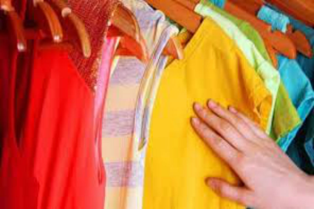 PunjabKesari Vastu and Astrology tips for Clothes