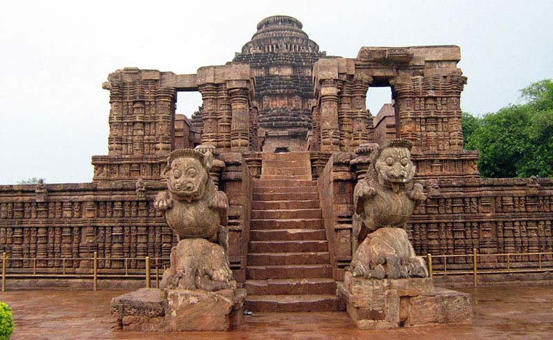 PunjabKesari Konark surya mandir, Konark Sun Temple, Is Konark temple filled with sand, Why is the sun temple filled with sand, What is inside the Konark Sun Temple, Why is Sun Temple in news, what is inside konark sun temple