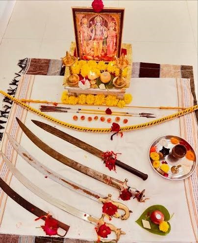 PunjabKesari Dussehra weapon worship
