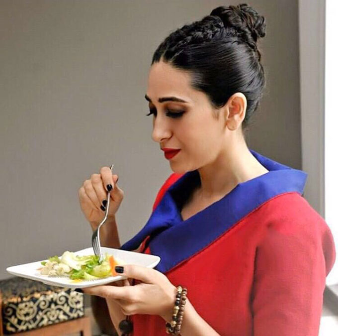 PunjabKesari, Karishma Kapoor Image,