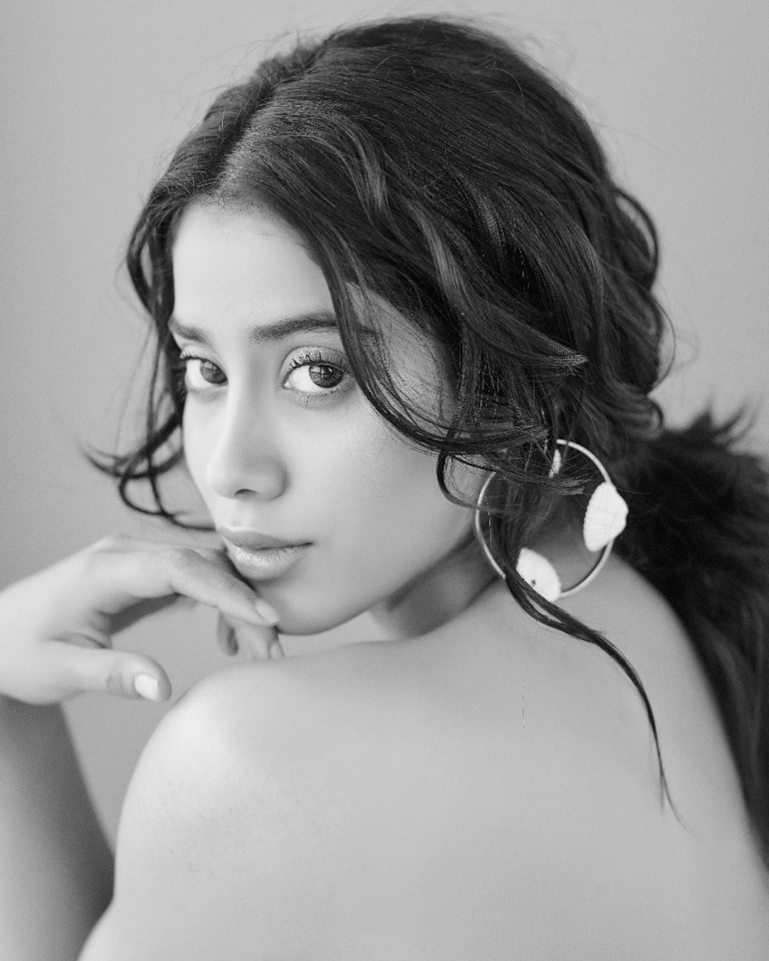 Bollywood Tadka,जाह्नवी कपूर इमेज,जाह्नवी कपूर फोटो,जाह्नवी कपूर पिक्चर,
