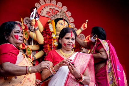 PunjabKesari Red Light area Durga Puja