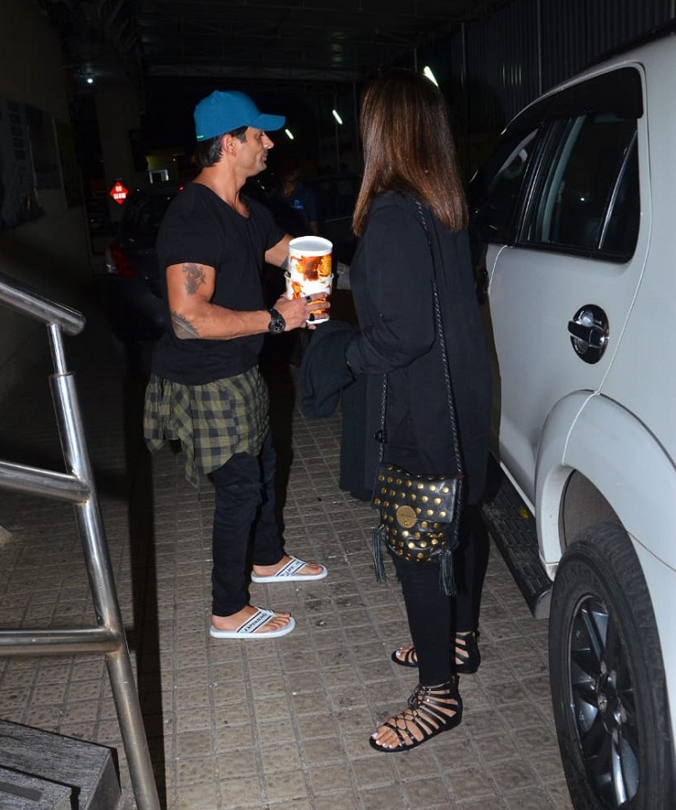 PunjabKesari,bipasha basu images, bipasha basu photo, bipasha basu picture, karan singh grover image, karan singh grover photo, karan singh grover picture,