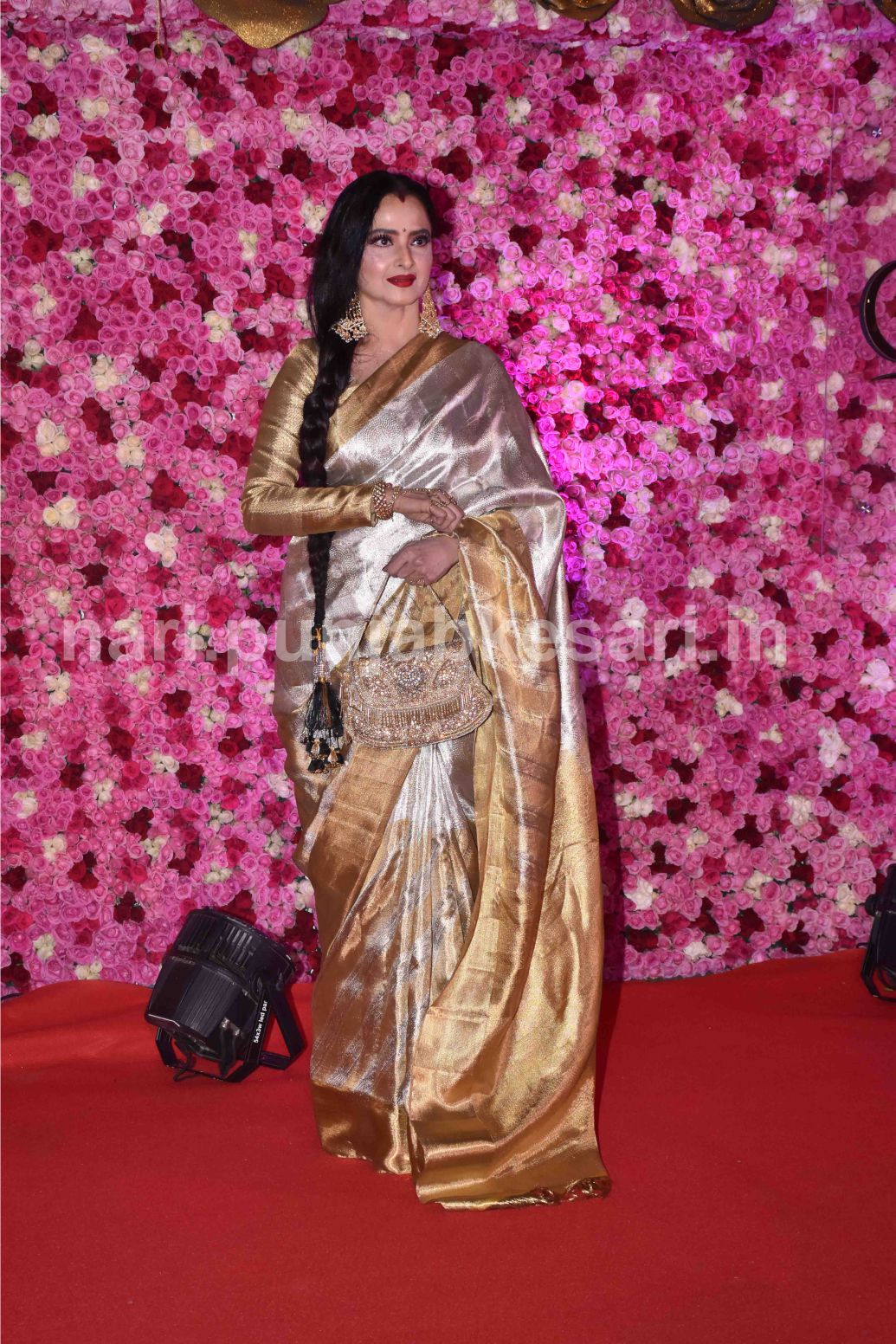 PunjabKesari, रेखा इमेज, रेखा साड़ी इमेज, कांजीवरम साड़ियां इमेज ,rekha image