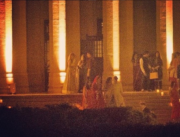 Bollywood Tadka,priyanka chopra image , nick jonas image, royal look image, hindu marriage image, barat image