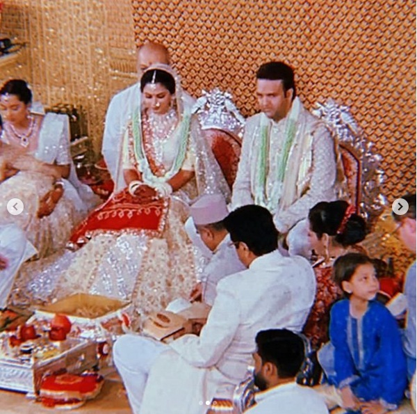 Bollywood Tadka, ईशा अंबानी इमेज, आनंद पीरामल इमेज, मुकेश अंबानी इमेज, नीता अंबानी इमेज, अमिताभ बच्चन इमेज, वेडिंग इमेज, एंटीलिया इमेज