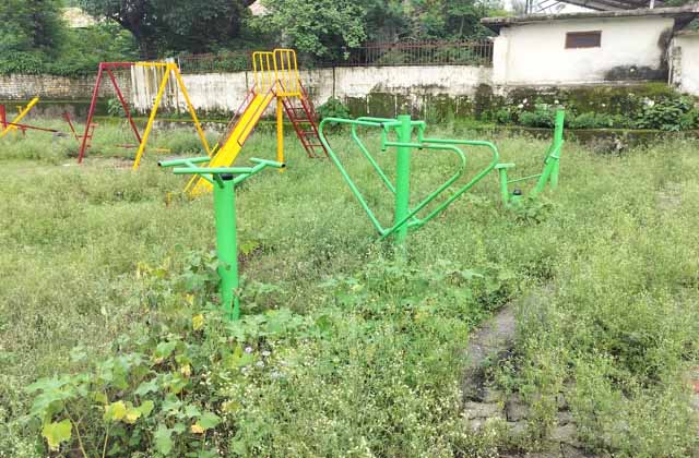 PunjabKesari, Basohli Park in bad condition