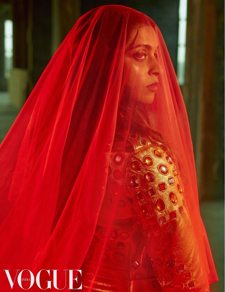 Bollywood Tadka,lilly singh image, lilly singh photo,lilly singh pictures