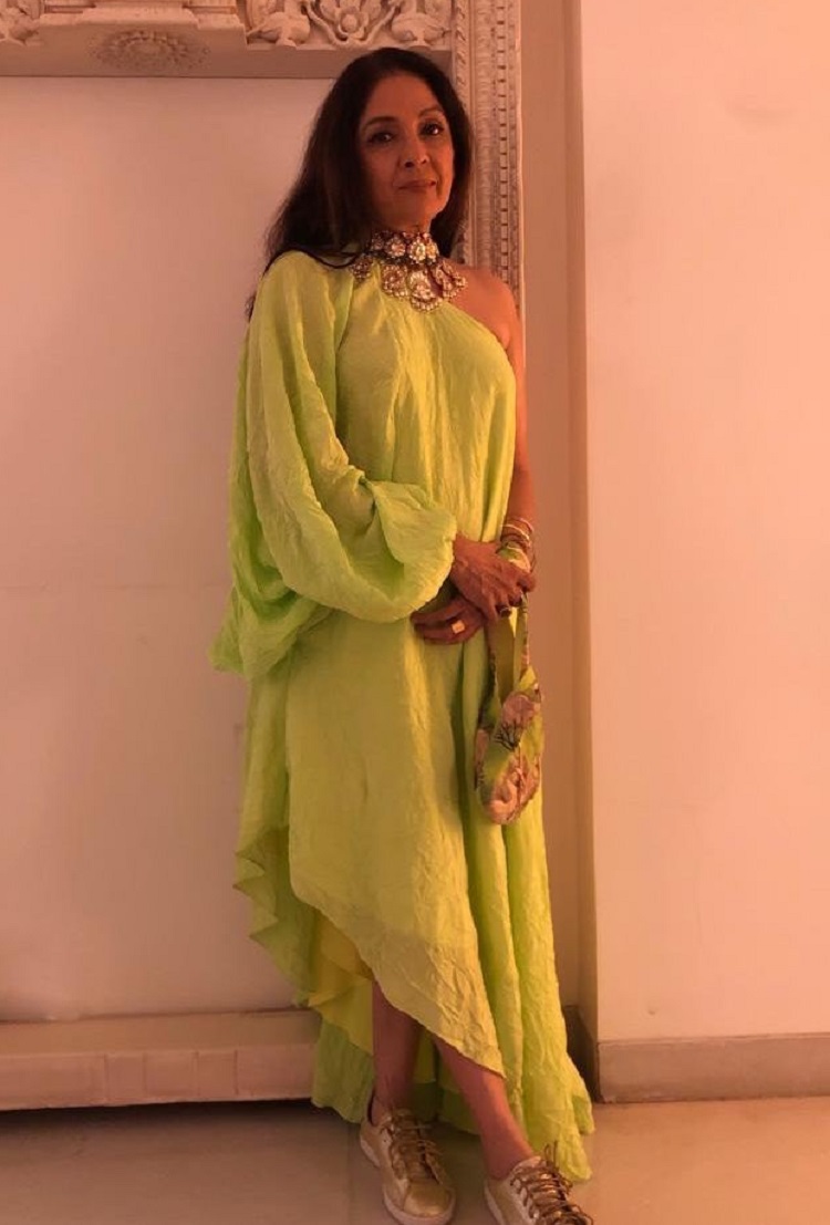 Bollywood Tadka,neena gupta images,neena gupta photo, neena gupta Pictures