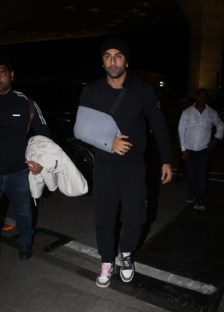 Bollywood Tadka,Alia Bhatt image, Alia Bhatt photo, Alia Bhatt pictures,Ranbir Kapoor image, Ranbir Kapoor photo,Ranbir Kapoor pictures