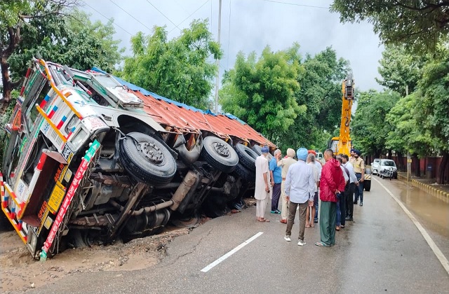 truck nakodar incidnet