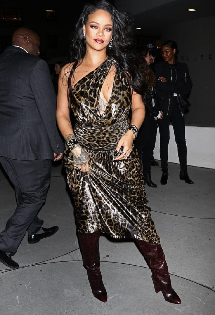 Bollywood Tadka,Rihanna image, Rihanna photo, Rihanna picture