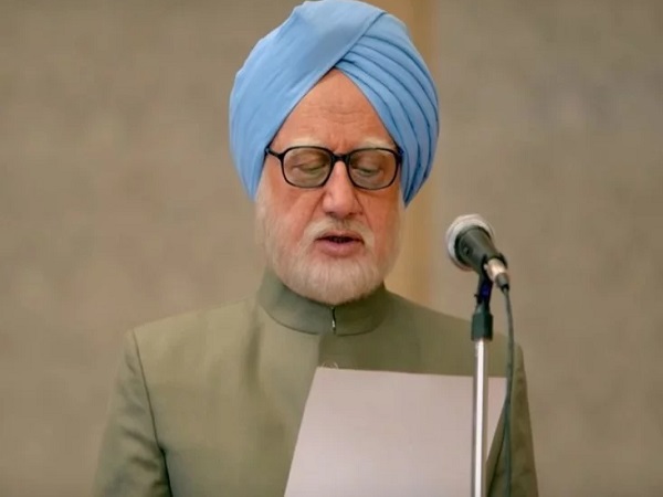 PunjabKesari, Madhya Pardesh Hindi News , Bhopal Hindi News , Bhopal Hindi Samachar, Manmohan Singh, The Accidental Prime minister, NSUI, Congress