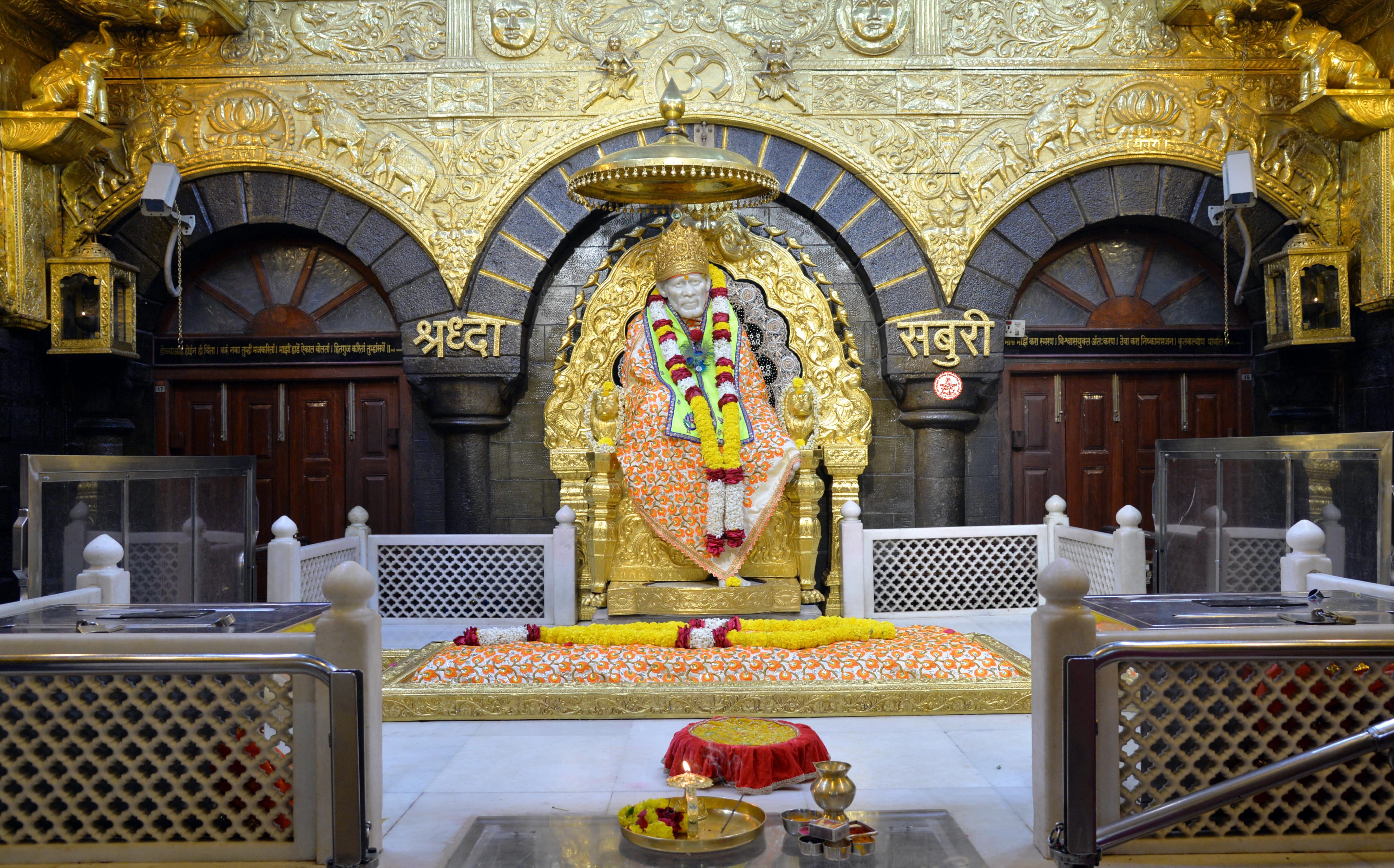 PunjabKesari, Shirdi, शिरडी, shirdi sai, Shirdi sai baba temple, shirdi maharashtra, Shirdi sai baba miracles, शिरडी के साईं नाथ, शिरडी साईं नाथ, Mantra Bhajan aarti, Vedic Mantra in hindi, Vedic Shalokas, Slokas and Mantras