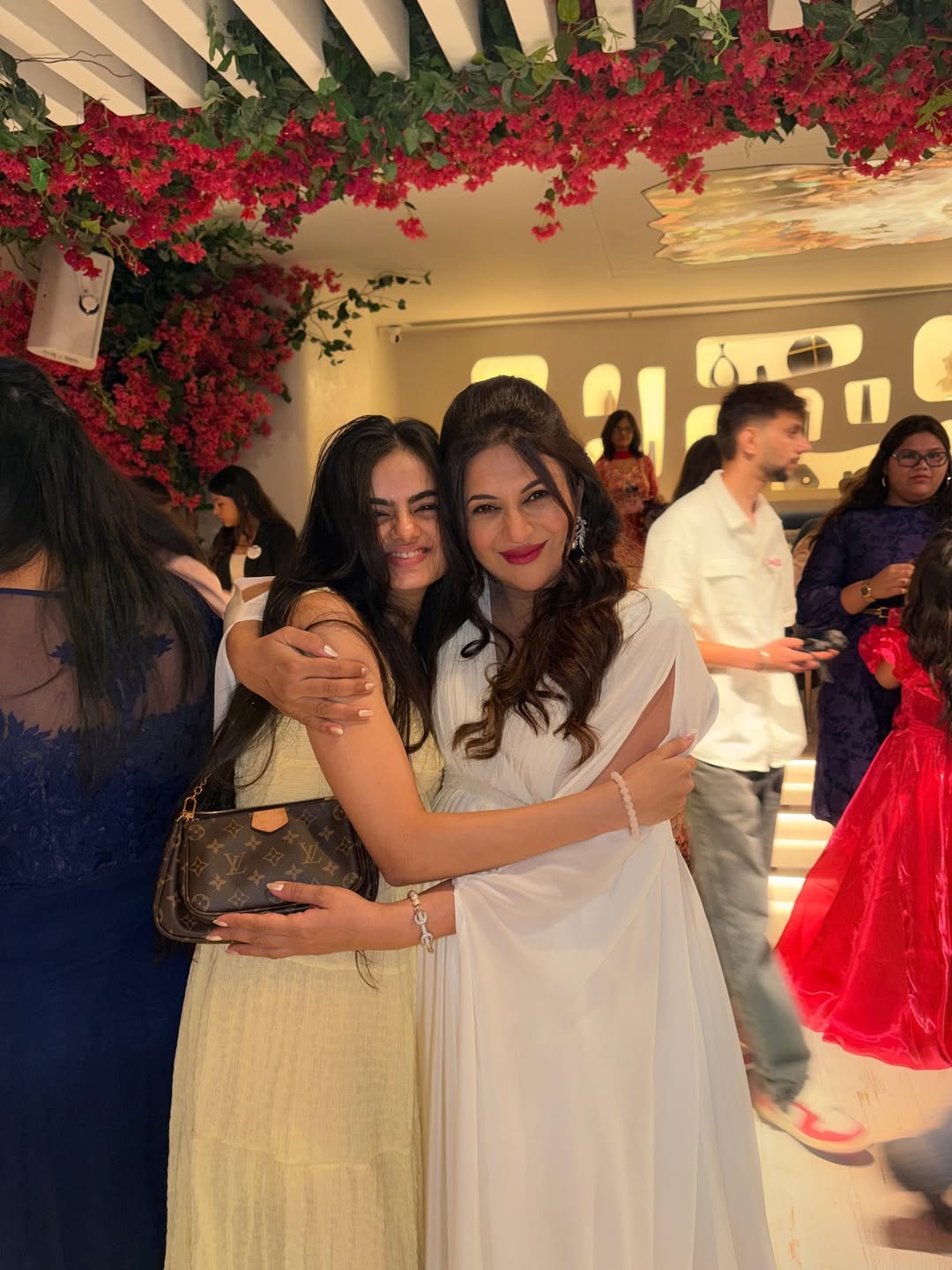  Divyanka Tripathi baby shower