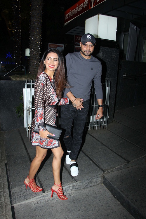 Bollywood Tadka, Harbhajan Singh Geeta Basra Images, Harbhajan Singh Geeta Basra Pictures, Harbhajan Singh Geeta Basra Photos