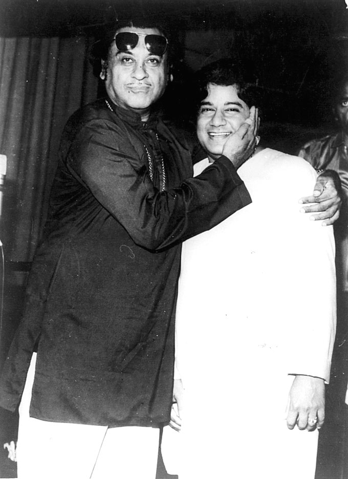 Bollywood Tadka, anoop jalota image, anoop jalota picture